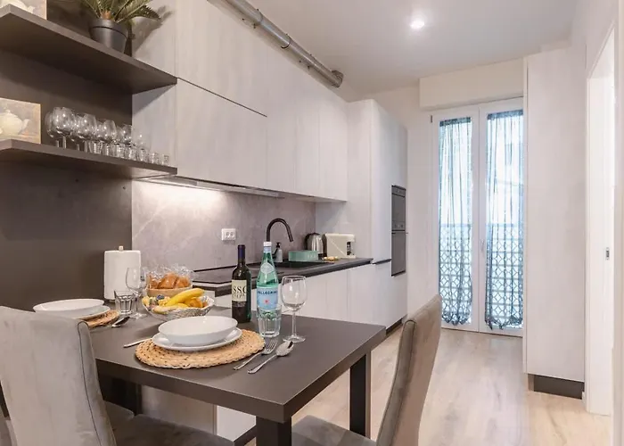 Modern Retreat Private With Ensuite * Florencja